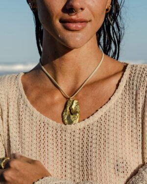 Hollow Necklace
